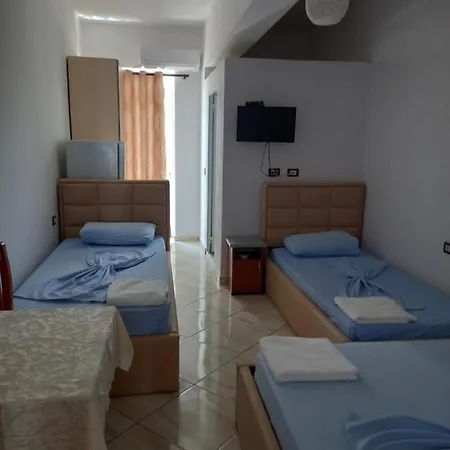 Πανσιόν Bar Restorant Altini Vlorë