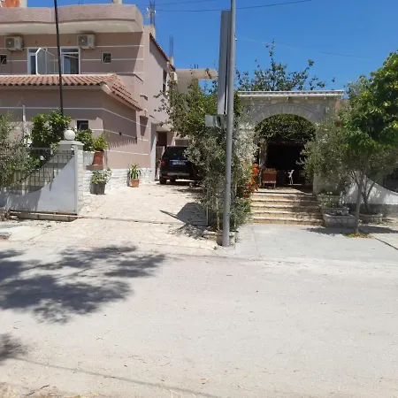 Bar Restorant Altini Πανσιόν Vlorë